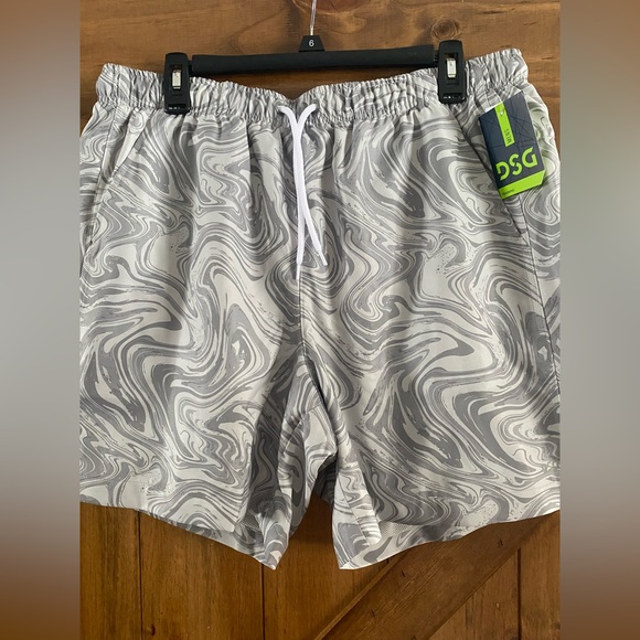 Man training shorts athletic activewear - Picture 6 of 8